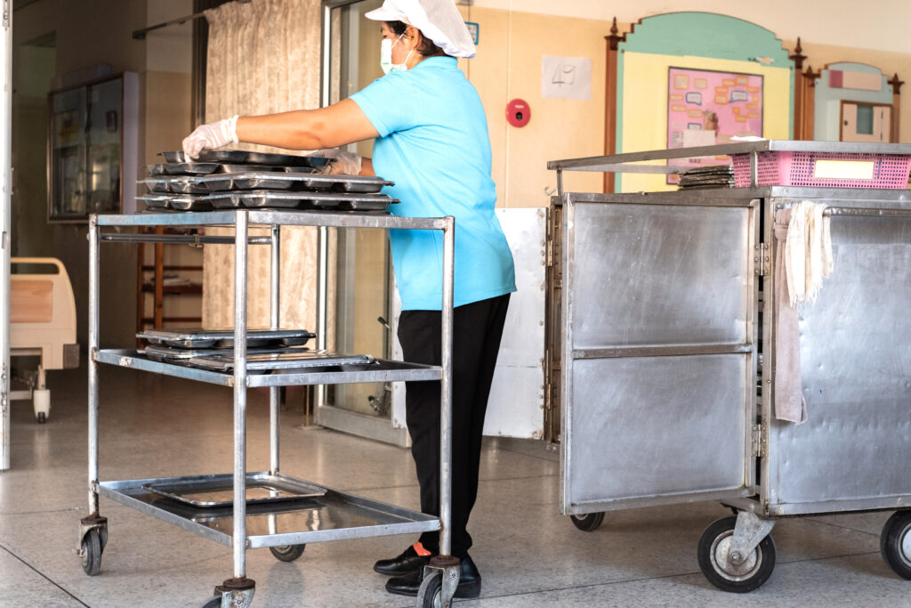 5 Ways Stainless Steel Medical Trolleys are Utilised in Hospitals