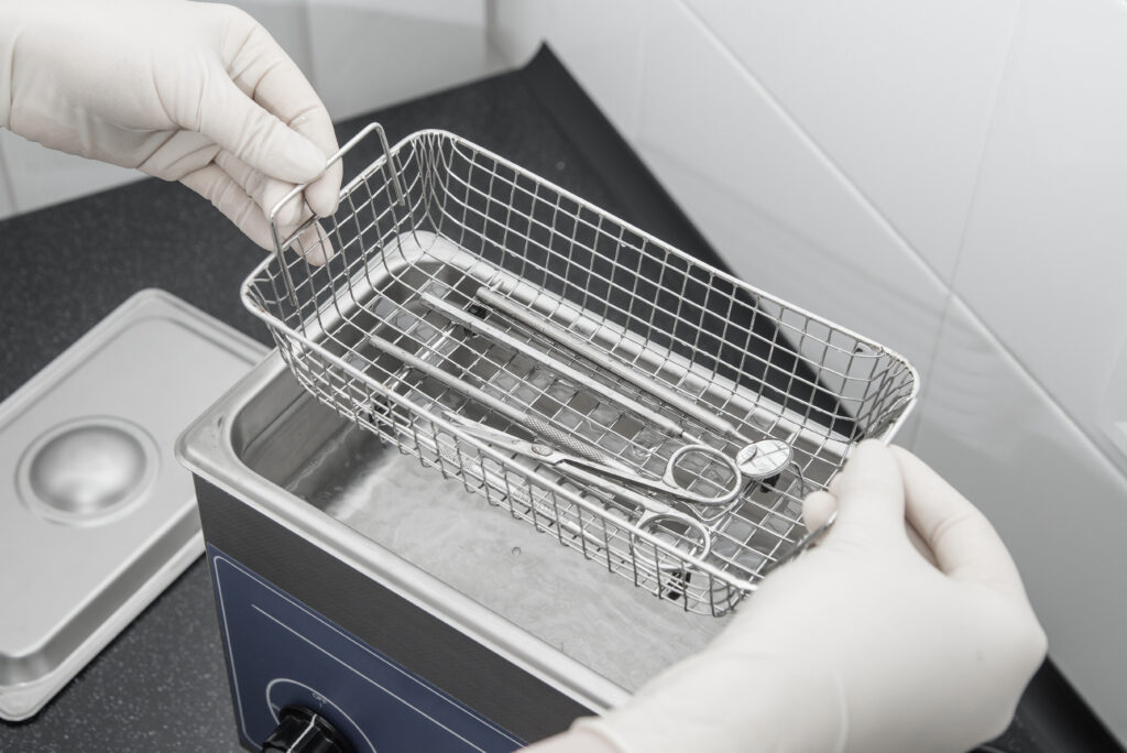What are the Benefits of Using an Ultrasonic Cleaner?